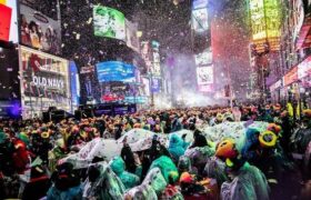 New Years Eve New York 2023 - Watch Live Fireworks in NYC